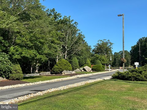 Land in Eagle Rock Resort