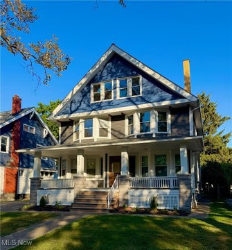 Updated Duplex Near Downtown Cleveland