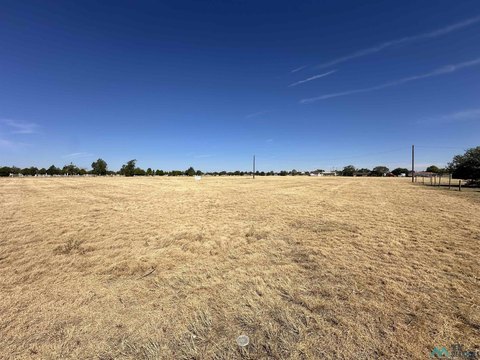 Commercial Land in Clovis, NM