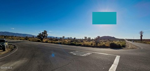 Land, Lake Los Angeles, CA