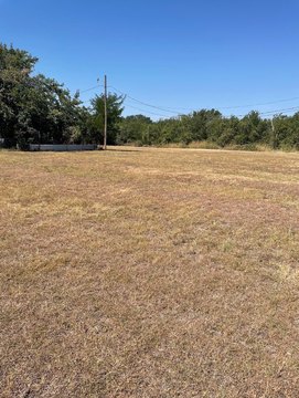 Residential Lot in Established Subdivision