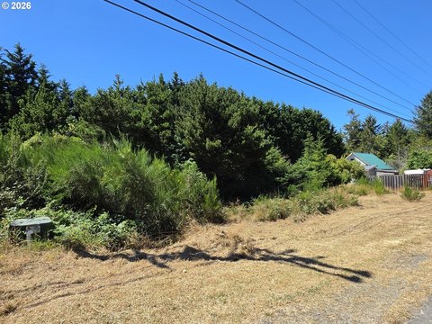 LAND - PortOrford, OR