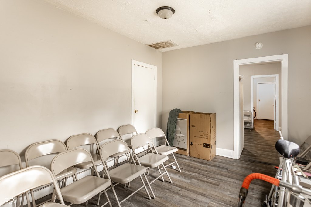 Picture 24