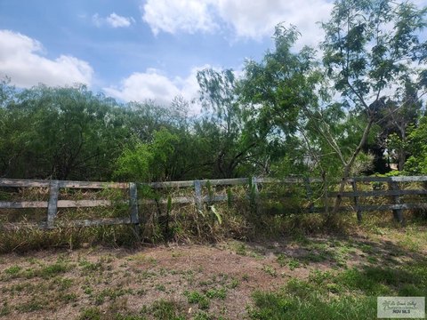 Residential Land in Los Fresnos, TX