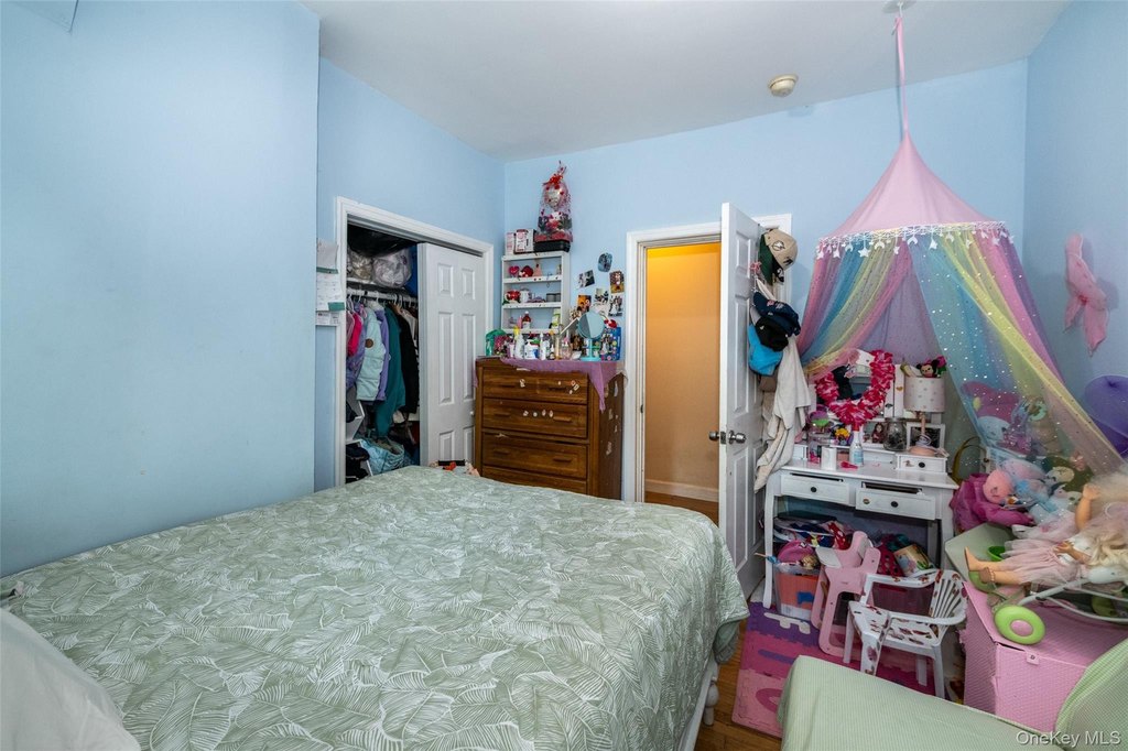 Picture 10
