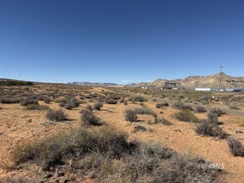 Single Family Lot, Big Water, UT