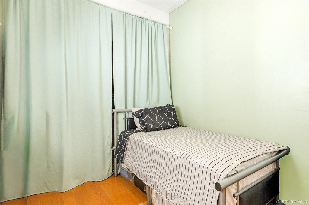 Picture 11