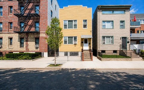 Two-Family Duplex with Vacancy