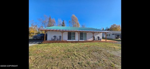 Renovated Duplex with Lower Level Space