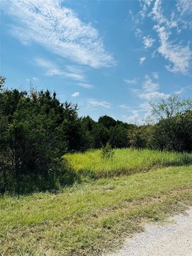 Residential Lot in Gated Lake Community