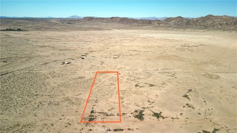 Joshua Tree 2.5-Acre Lot