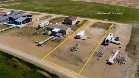 Lake Thompson Waterfront Recreational Lot