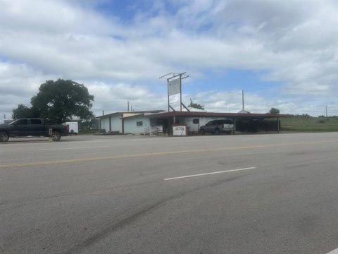 COMMERCIAL - Llano, TX