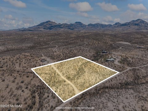 Land in Tranquil Tubac, Arizona