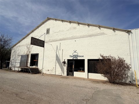 Turnkey Event Venue with Kitchen
