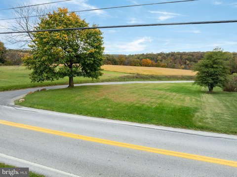 LAND - FELTON, PA