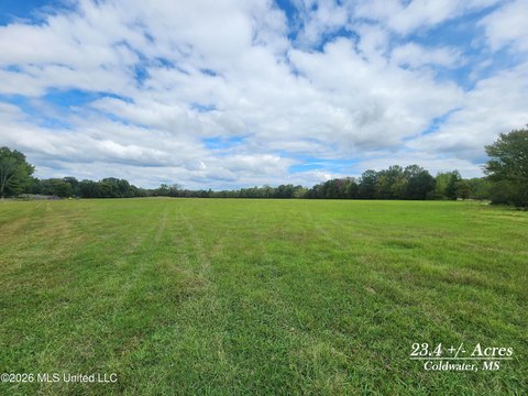 Land, Coldwater, MS