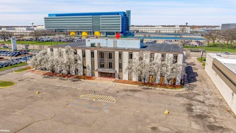 Warren Commercial Property Near GM