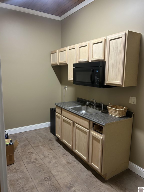 Picture 7