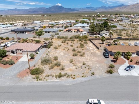 Pahrump Buildable Lot with Views