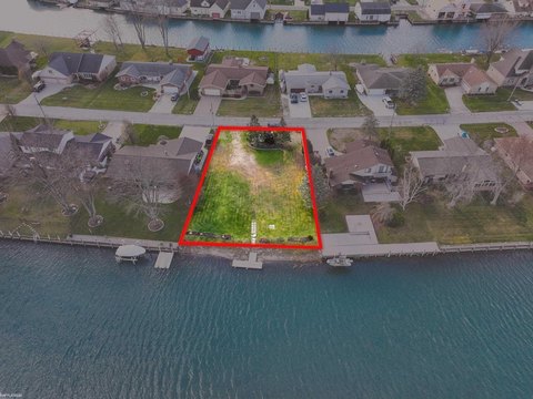 Waterfront Land in Algonac, MI
