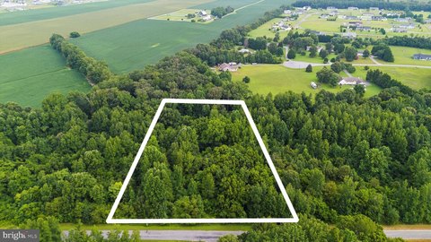 2.5-Acre Wooded Lot in Ridgely