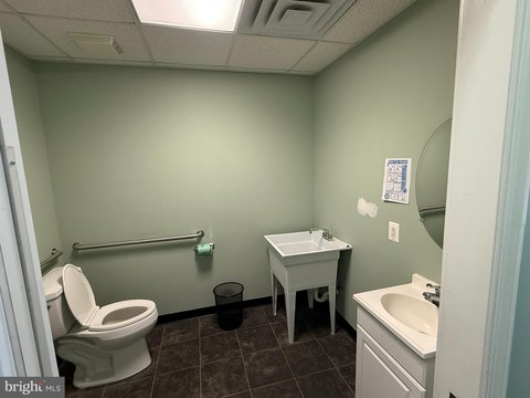 Versatile Space in Columbus, NJ