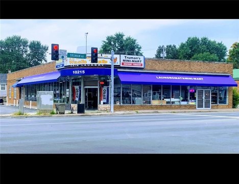 Independence, MO Commercial Building
