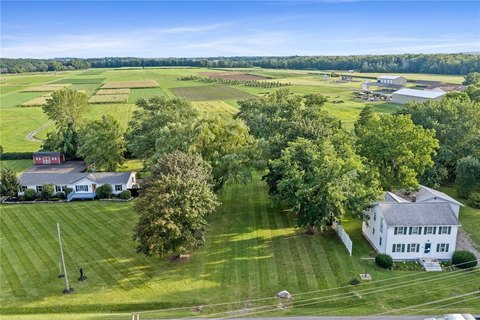 Land, Geneva, NY