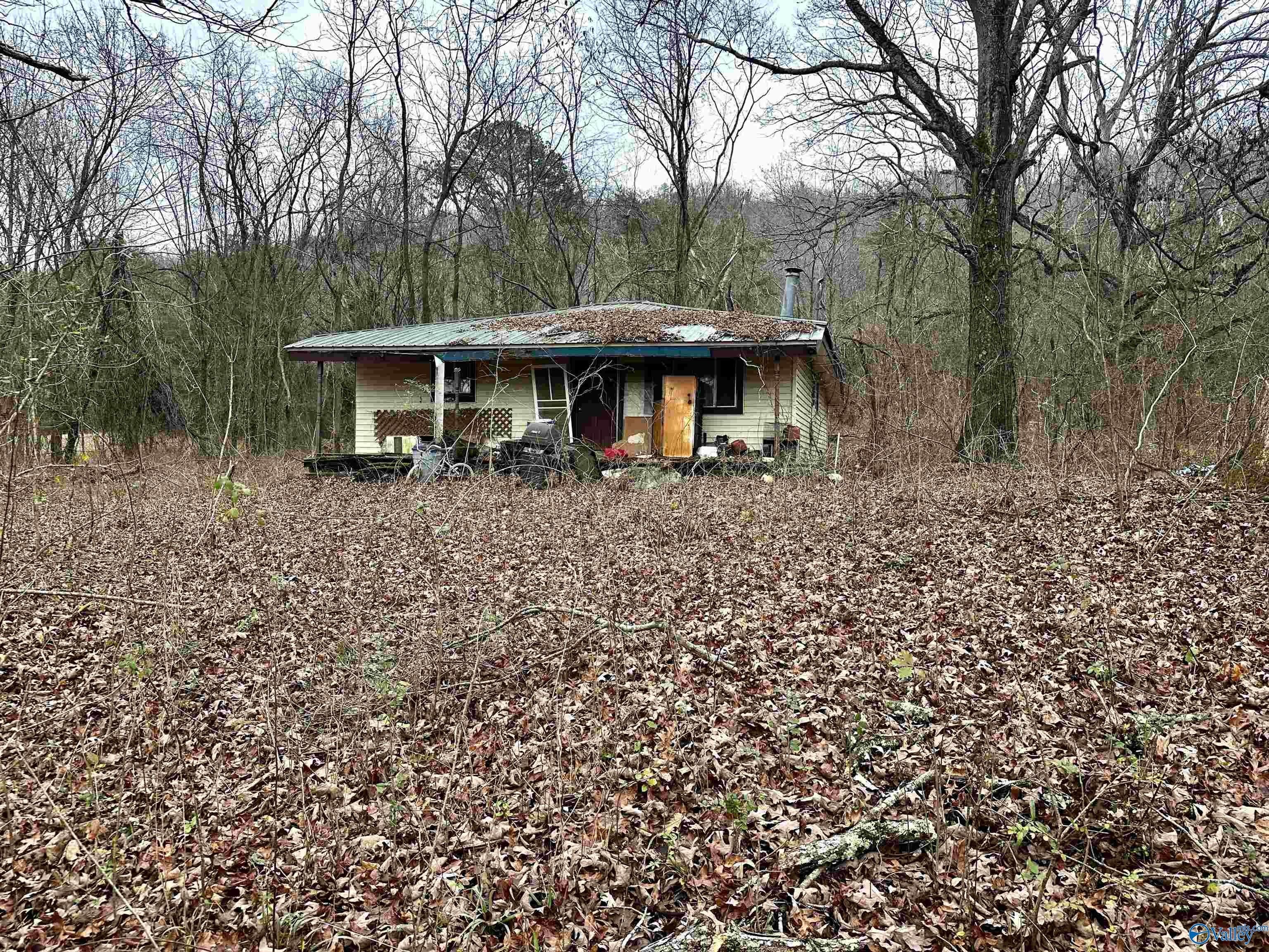 Valley Head Land with Home