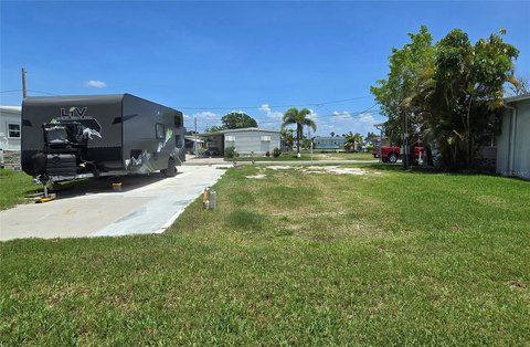 Waterfront Gulf-Access Home Lot
