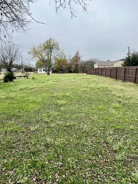 LAND - Ennis, TX