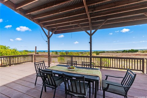 Waialua Agricultural Land with Building