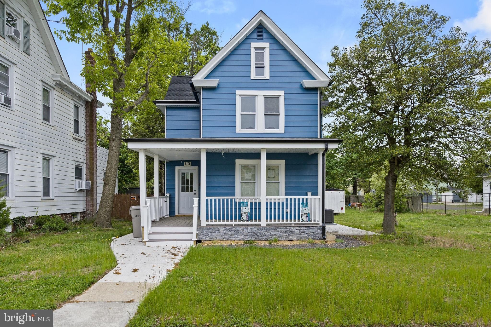 Renovated Duplex Near Amenities