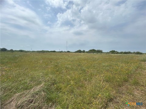 Corner Lots in Seadrift, TX