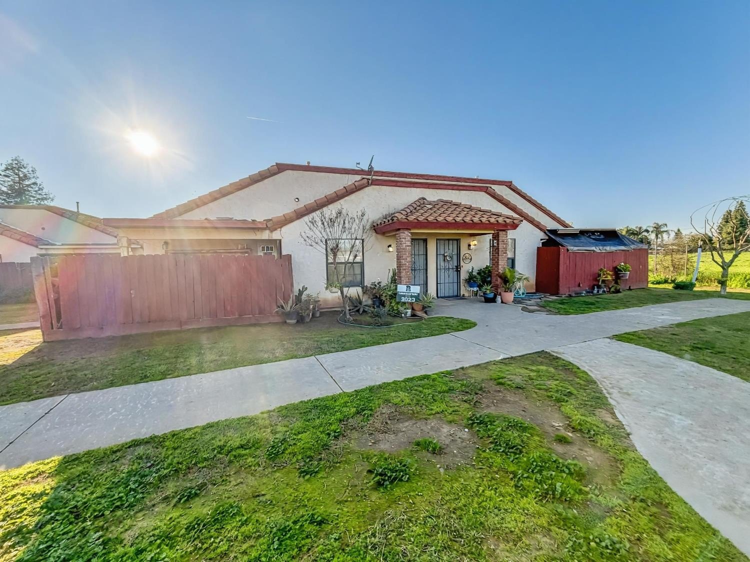 Reedley Fourplex: Investment Opportunity