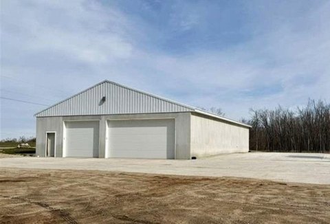 Recreation Land with Workshop Outbuilding