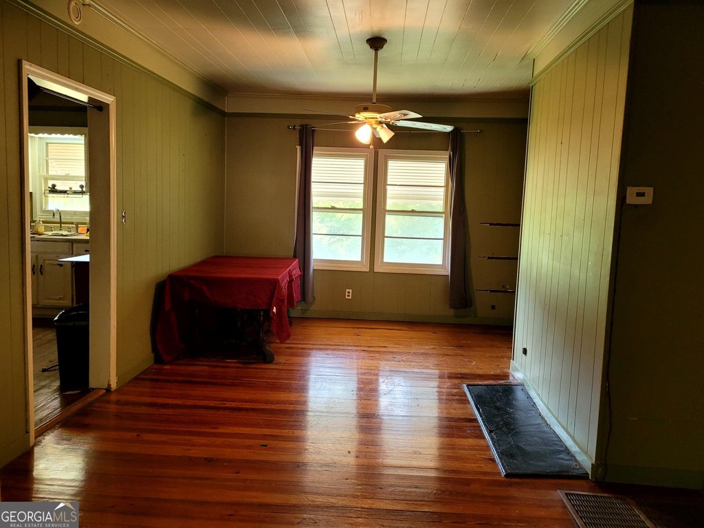 Picture 30