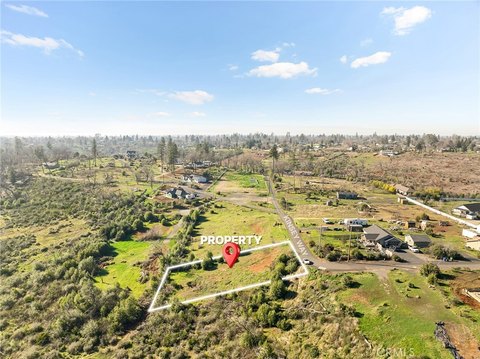 Paradise, CA Corner Lot