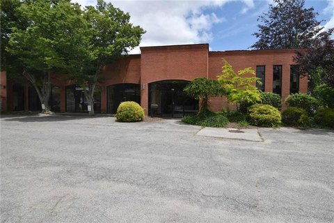 Tiverton Office/Retail Space Available