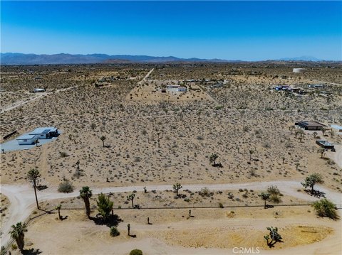 Expansive Yucca Valley Land Parcel