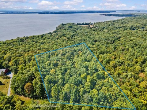 Residential Waterfront Building Lot