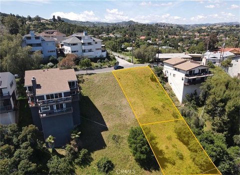 Land, Woodland Hills, CA