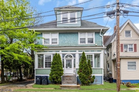 Three-Unit Triplex with Separate Utilities
