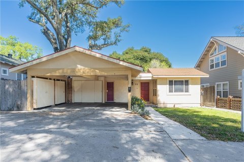 Charming Duplex in Paso Robles
