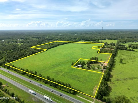 Expansive Acreage in Chipley, Florida