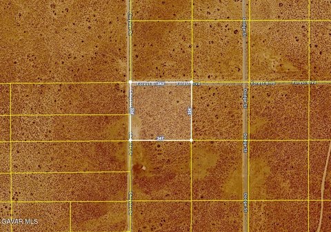 Corner Land Parcel for Mobile Use