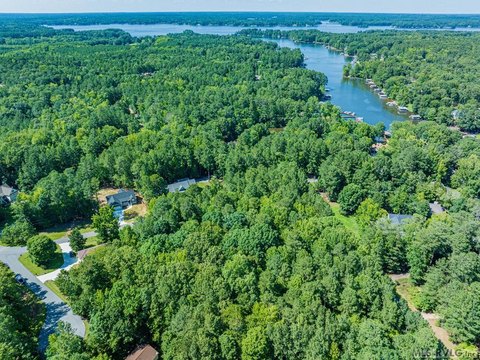 Residential Lot in Timber Creek