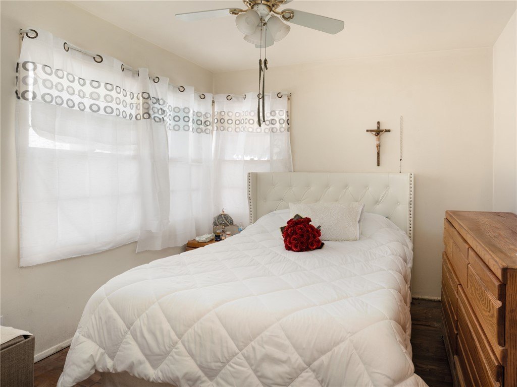 Picture 9