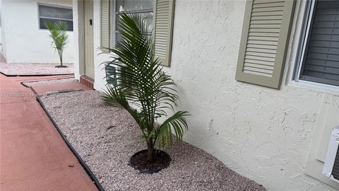 Renovated Fourplex in Sunrise, Florida
